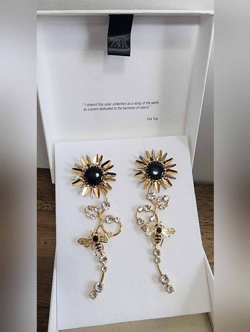 ZARA ELIE TOP Sunflower Bee Crystals Gold Large Dangle Clip On Earrings Vogue